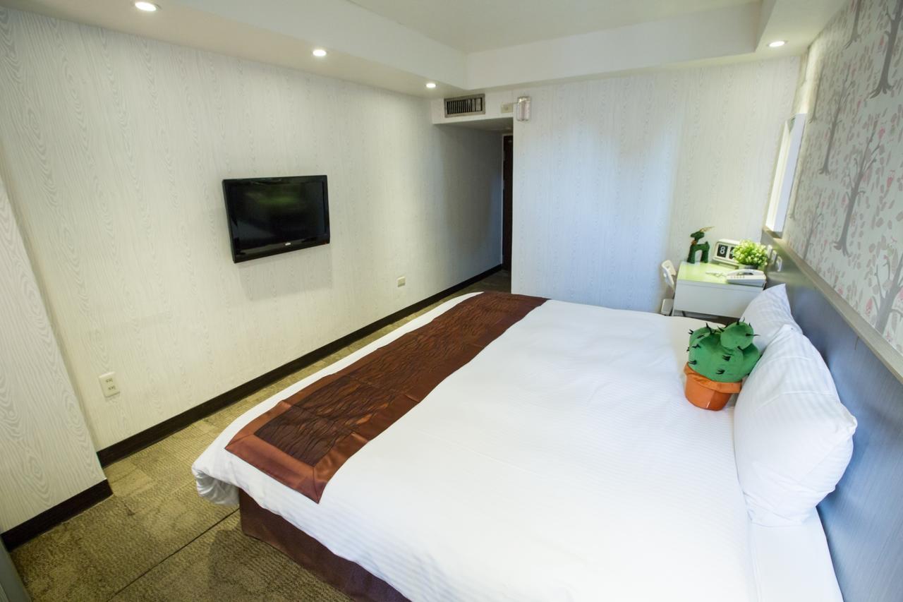 Taipei Toy Hotel Exterior photo